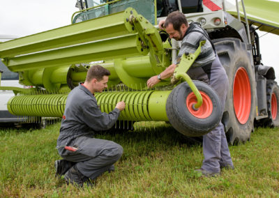 nie langeweile garantie-technik-abwechslung-handwerklich-traumjob-faszination-landmaschinenmechaniker-ausbildung landmaschinenmechaniker-beruf landmaschinenmecha-niker-landmaschinen weiterbildung-landmaschinen-technisches verstaendnis-leidenschaft-modernste technik